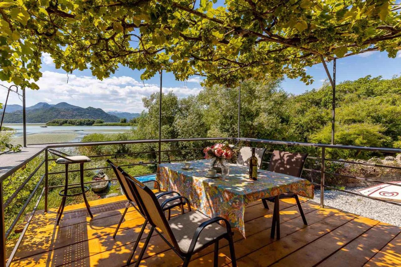 Lake House Buric Vranjina Экстерьер фото