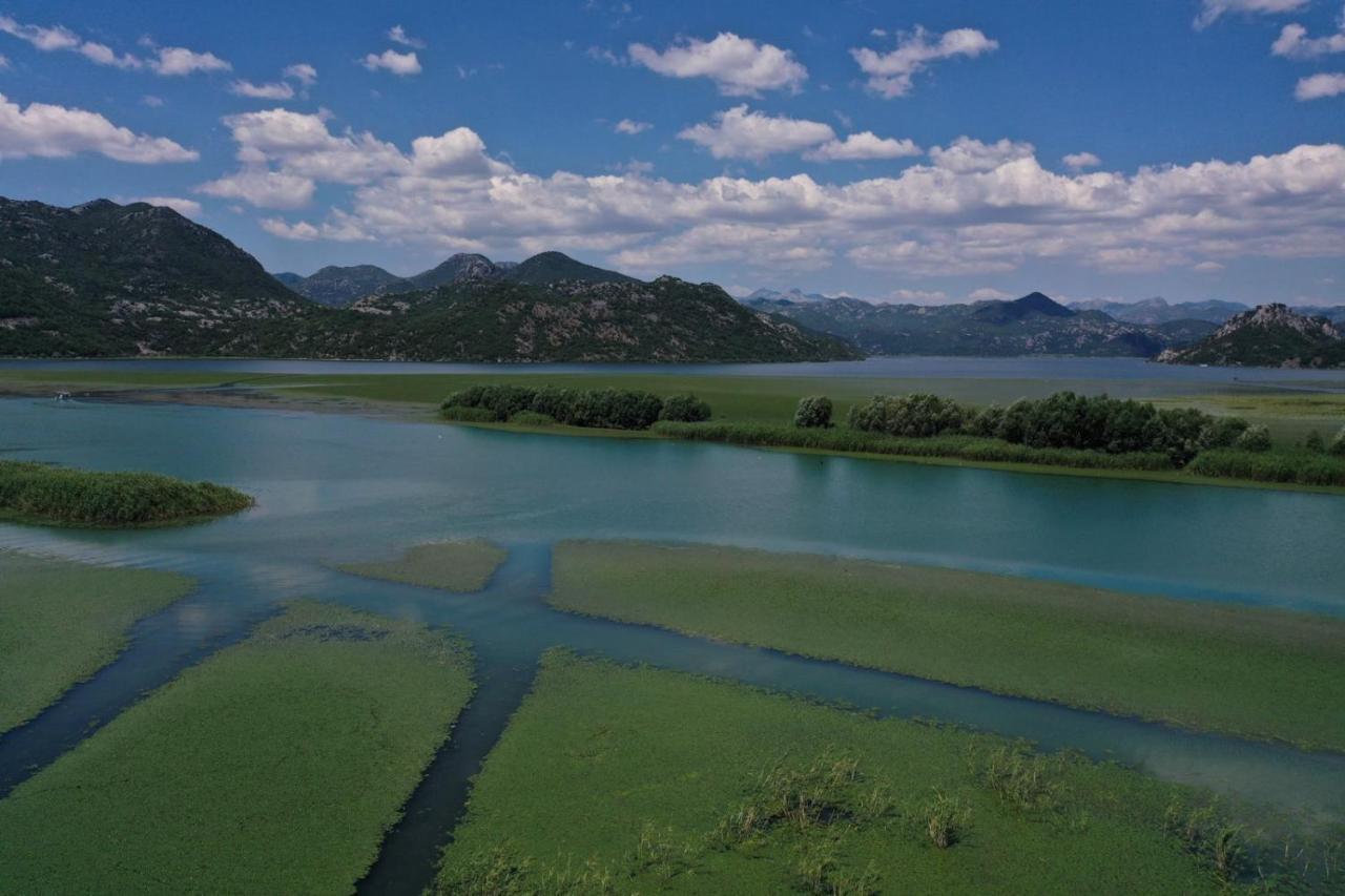Lake House Buric Vranjina Экстерьер фото